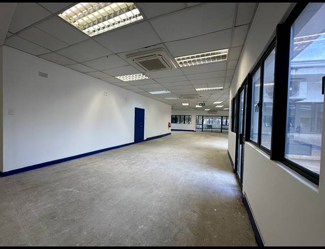 1,610M² OFFICE SOLD IN WOODMEAD